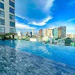 Luxury Gold Apartment 86- Millenium - Central City