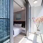 The Summit Suite Landmark 81 - Vinhomes Central Park