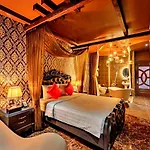 Hanz 419 Love Hotel