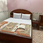 Quynh Hoa Hotel