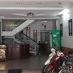 Khach San Thanh Van