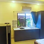 Yen House