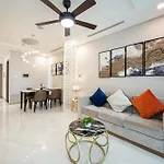 Urban Heights Rentals Landmark 81