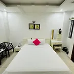 Redflower Hotel
