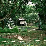 Vuon Nha Ngoai Garden Homestay