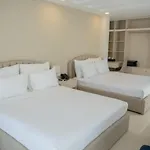Ruby Hotel