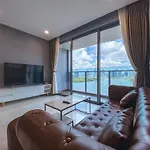 Zeus Living - Cozy 3 Bedroom In Sunwah Pearl