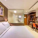 The Noble Swan Central Dong Du Hotel