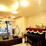 New Sunny Hotel