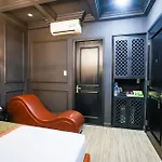 Silk Hotel Near Tan Son Nhat Airport