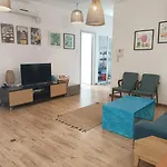 Nup Saigon Homestay