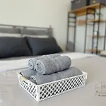 Pool-View Apt Near Korean Town In Ho Chi Minh