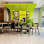 Liberty 2 Hotel