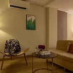 Golden Tree Hotel & Apartment
