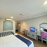 Sabina Residence - Stellar Boutique Hotel