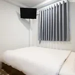 Ahu Hotel & Apartment