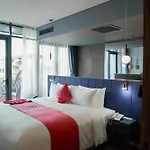 Home Hotel