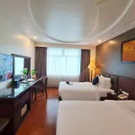 Kin Hotel Thi Sach