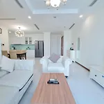 Vinhome Landmark Suites