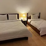 Phung Long Hotel