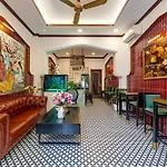 White Lotus - Heritage Hotel