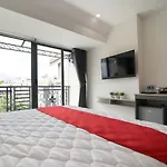 Bin Bin Hotel 7 - Near Ton Duc Thang University