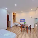 Can Ho Riverside View And Netflix Chill