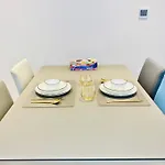 Lalana Apartment