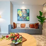Zenity Luxury Apartment In District 1 Since 2024