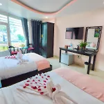 Saigon Pink Hotel