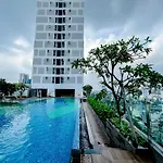 Helios Riverside Apartment
