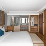 Kin Hotel Thai Van Lung