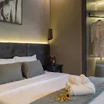 Simmi Signature Hotel & Apartment