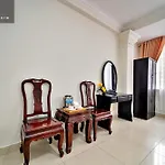 Hanz 175 Darbar City Loft