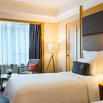 Khách sạn Renaissance Riverside Sài Gòn