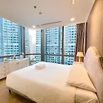 The Luxe Nest Riverside - Vinhome Landmark 81