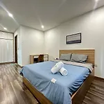 Qhome