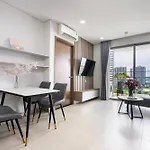 River Panorama 2Bedroom,Sauna,District 7