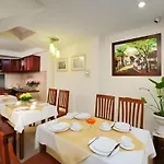 Blue River Hotel