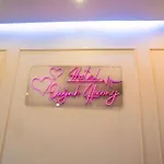 Quynh Huong Hotel Phu Nhuan