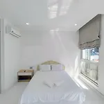 Aloha House Apartment