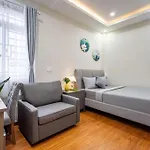 Annie House