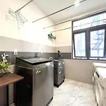 Yours Apartment - Airport