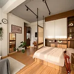 1 Bedroom Apartment Cozy Canal View Hoang Sa Street District 1