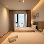 Modern Oasis Zenity D1- Yolohome