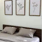 Soothing Getaway Spacious Studio W Kitchen In D1