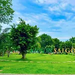 Eco Green Saigon - Free Gym & Netflix & Pool