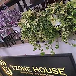 Tzone\'S Hostel - Quiet Place