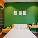 La Hotel Binh Thanh