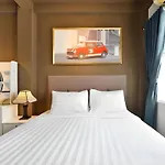 The Noble Swan Wood Park Hotel